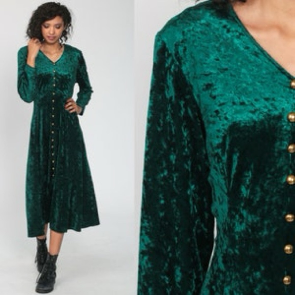 Brett Alixander Emerald Green Velvet Dress Gold Buttons VNeck 90s Gothic Holiday